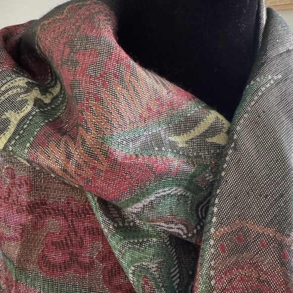 NEW Shimmery Multicolor Paisley Scarf 48X48 Absolutely Beautiful NEW. ELEGANT - Picture 8 of 11